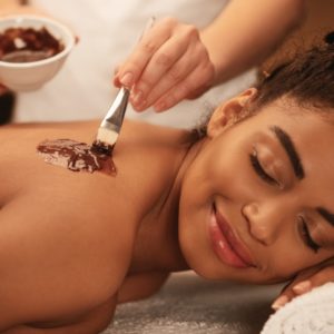 Peeling corps aux sels de la mer morte (45 min)